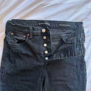 Aritzia Denim Forum The Arlo High Rise Black Ankle Jeans